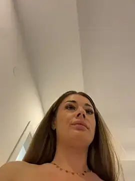 Stripchat Nude Webcam of IsabellaEtthan