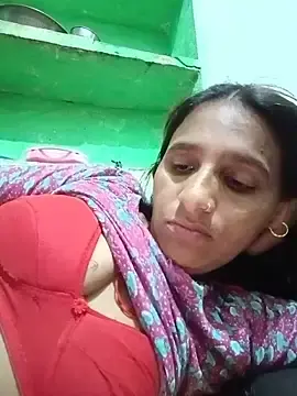 Stripchat Adult Webcams of Baby__Shreya