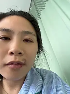 Stripchat Sex Cam of Iridessa-