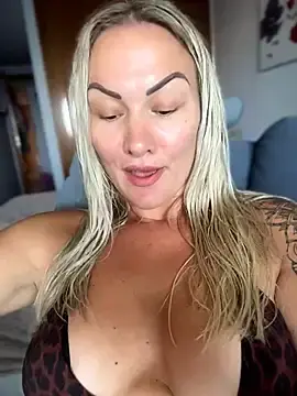 Stripchat Live Porn of NastyMilf_