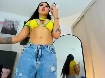 Stripchat Adult Webcams of hollyprincess_2