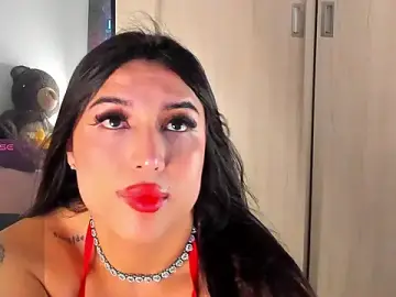 Stripchat Sex Cam of hollyprincess_2