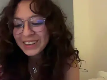 Stripchat Nude Webcam of Alicatcua_