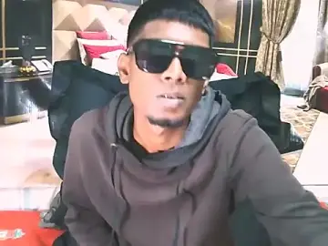Stripchat Sex Cam of IndianThuggin