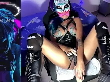 Stripchat Live Sex of bluesubmissive