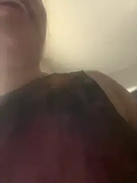 Stripchat Live Porn of CreammieDelite
