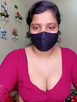 Stripchat Sex Cam of Rose-luckey