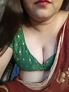 Stripchat Adult Webcam of naughtymadam