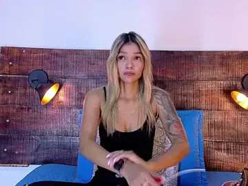 Stripchat Free Live Porn of Celeste_sanz