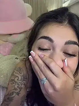 Stripchat Live Porn of Sarasanders_4