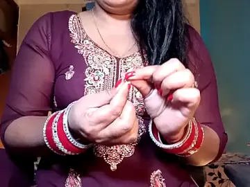 Stripchat Sex Chat of YourDesi_Laila_