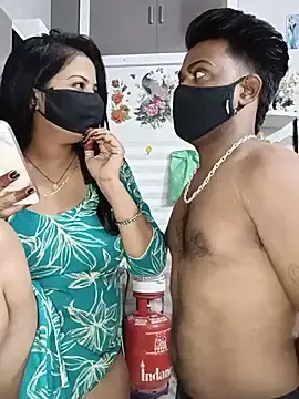 Stripchat Sex Cam of Kaur_Simran_01