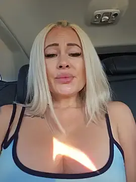 Stripchat Nude Webcam of MILFBARBY