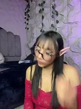 Stripchat Best live sex cam show of Maddy_w