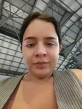 Stripchat Live Porn of Julieth_hot-69