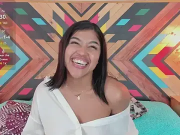 Stripchat Free Porn Cam of NaiirobiSwan