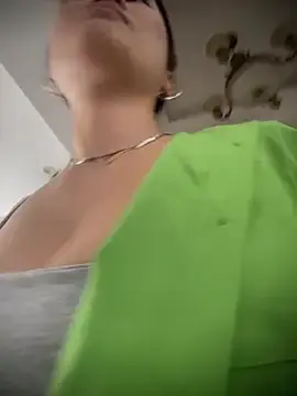 Stripchat Free Live Porn of Yolanda9