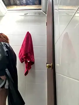 Stripchat Free Porn Cam of Sallem_Pink