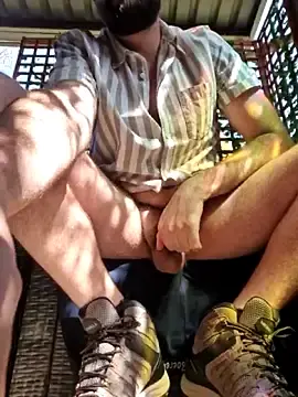 Stripchat Watch Live Sex Cams of BeardedCubZA