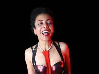 Xlovecam Free Live Porn of BrendaLive