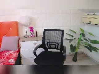 Xlovecam Live Sex Cam of FemCupid