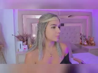 Xlovecam Private Sex Chat of SashaPolet