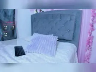 Xlovecam Watch Live Sex Cams of Zaria69