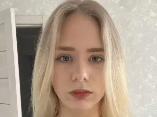 Xlovecam Watch Live Sex Cams of CandiceLothringer