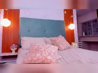 Xlovecam Best Webcam of ChanelBrouw