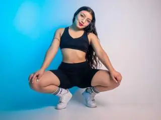 Xlovecam Live Sex Cam of IbbyeMoreau