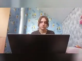 Xlovecam Watch Live Sex Cams of BessBetak