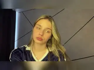 Xlovecam Free Porn Cam of JennyOsmun