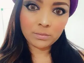Xlovecam Sex Cam of NadiaBaudX