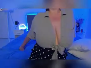 Xlovecam Free Live Porn of StephieRouse