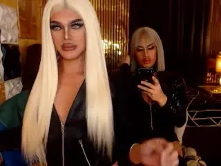 Xlovecam Free Porn Cam of TwoMajesticAngels