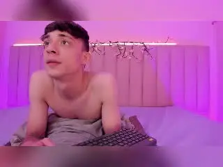 Xlovecam Nude Webcam of SecretLoversVIP