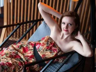Xlovecam Adult Webcam of MeganPirs