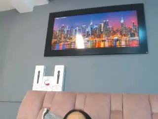 Xlovecam Watch Live Sex Cams of CharlotteCrofort