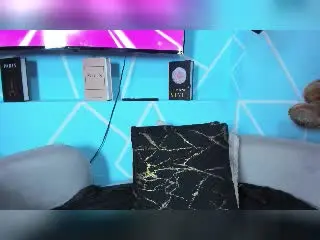 Xlovecam Free Live Porn of AmyNoa
