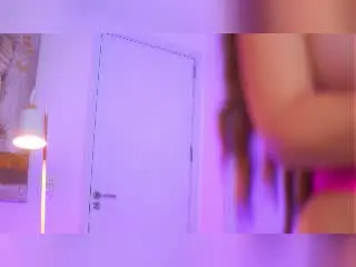 Xlovecam Adult Webcam of AishaBee
