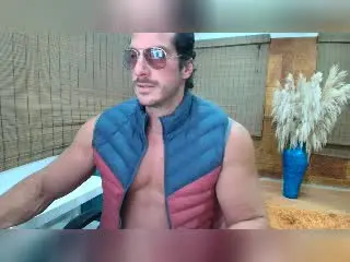Xlovecam Live Sex Cam of IcarusSecret