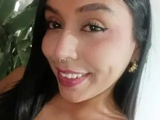 Xlovecam Sex Cam of ZammySanz