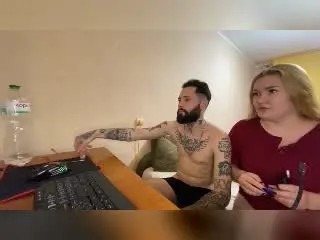 Xlovecam Best Webcam of MikeAndAnna