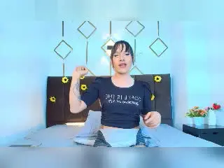 Xlovecam Sex Chat of LiiaaSweet