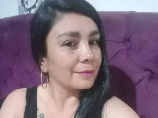 Xlovecam Live Porn of VivianMilf