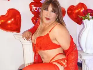 Xlovecam Sex Chat of MiaMancini