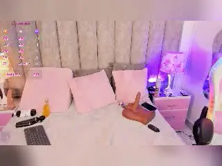 Xlovecam Nude Webcam of MilanCartier