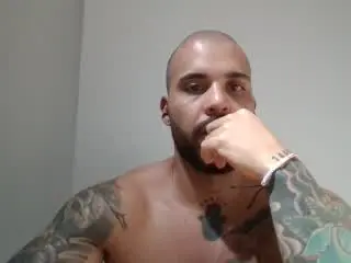 Xlovecam Sex Cam of MedellynDark