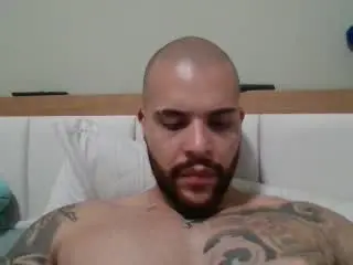 Xlovecam Watch Live Sex Cams of MedellynDark