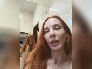 Xlovecam Private Sex Chat of MiraGi